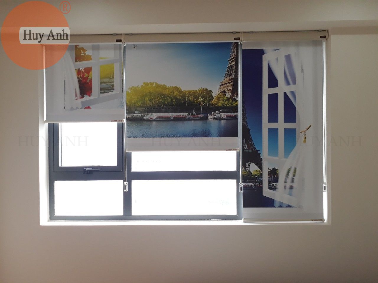 rèm cuốn in tranh cửa sổ